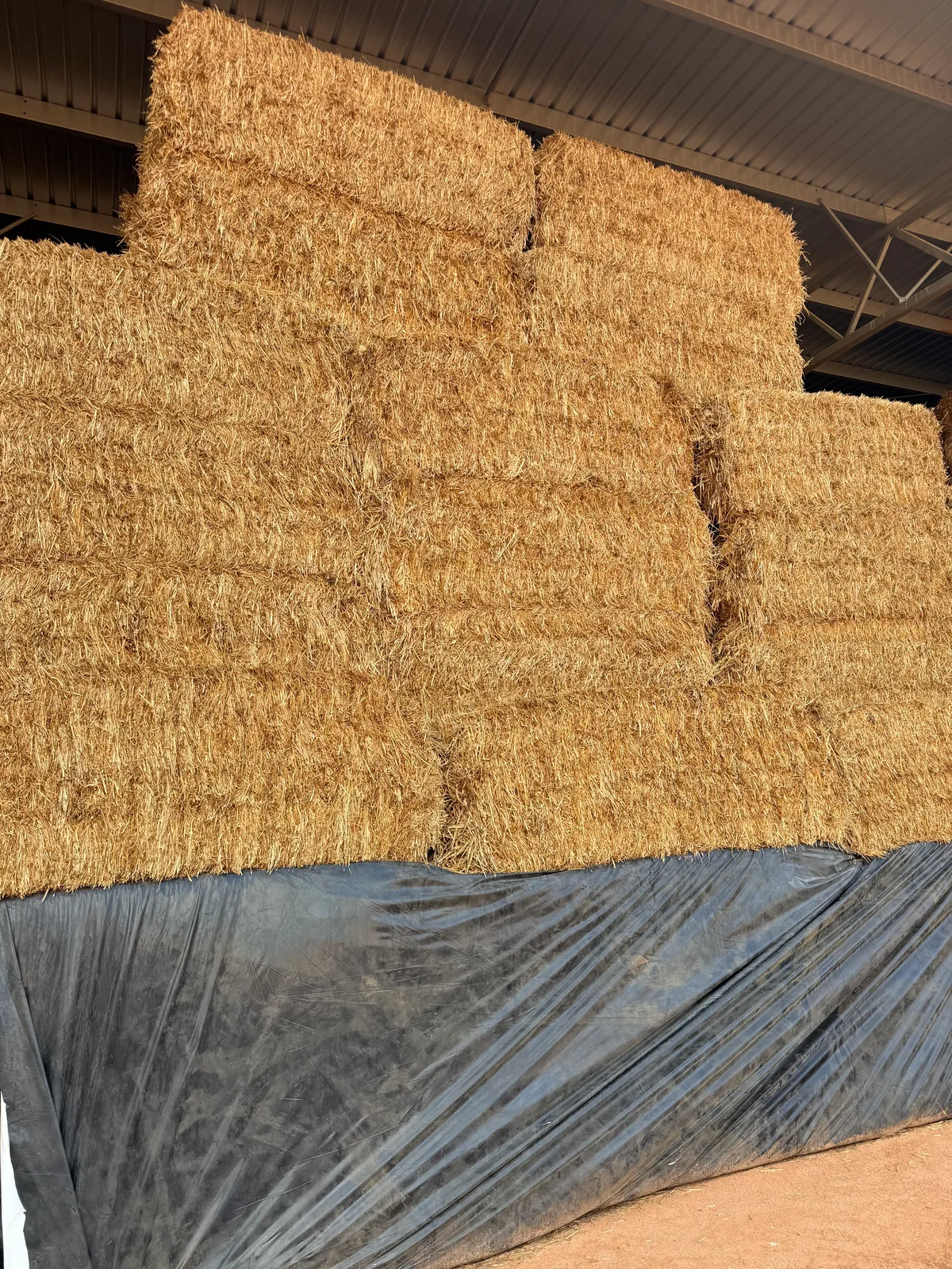 Oaten / Vetch Mix Hay, Farm Direct Stock Feeds — photo 4